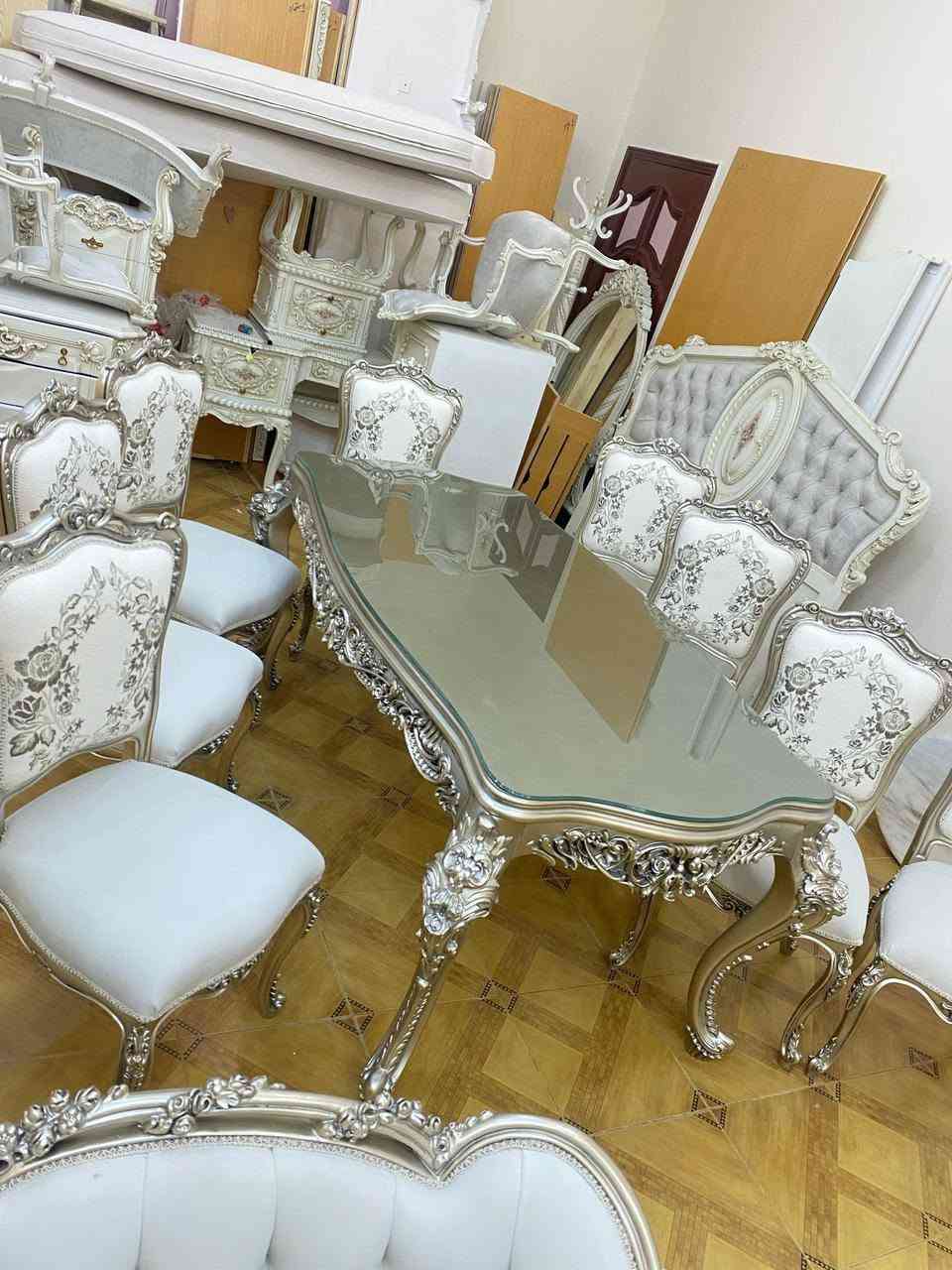 لكل عملاء الكرام بدولة العراق الشقيقة 🌹
شاهد معنا اليوم ميز طعام غاية بالجمال 👌
ميز طعام مع 8 كرسى مفرد بحفر يدوى 
يعطى فخامة استثنائية 👌مع ألوان صبغ حرارى 
حسب رغبتك واختيار الوان اقمشه كما تحب 
لدينا وكيل بالعراق بمحافظة بغداد والاستلام بعد 40 يوم 
من الاتفاق 
تواصل مع مؤسسة الشرقاوى للاثاث الدمياطى 
واتس 00201008503566


**إذا كنت صاحب هذا الإعلان وتريد حذفه لأي سبب، رجاءا أرسل رسالة إلى الدعم الفني**