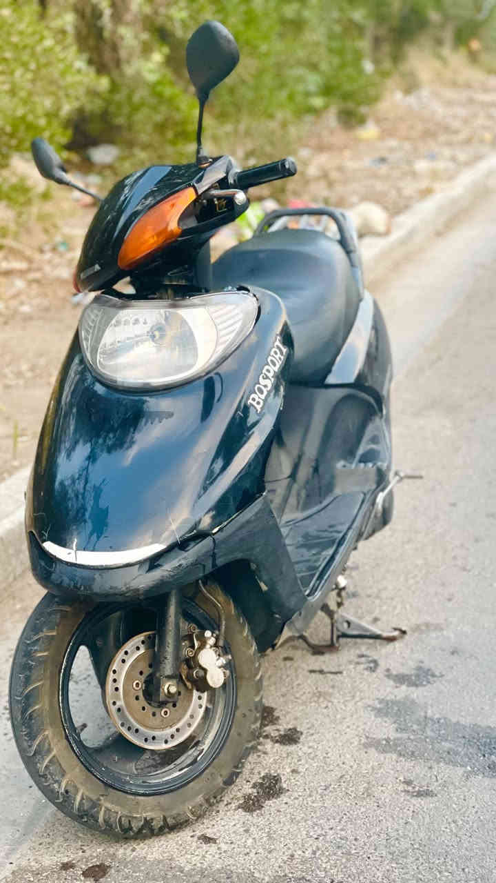 دراجه سبيسي ياباني للبيع مجفته تجفيت عام ابريك امامي ابريك خلفي سلف هندر كهربائيات كلها شغاله صندق مري قفل ستيرن نضيفه وجاهزه السعر ( 450 وبيها مجال  مكاني بغداد 

الرقم *********** واتساب
