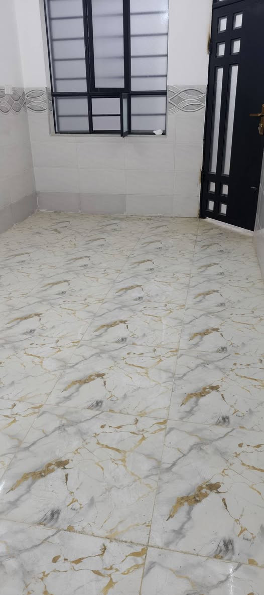 بيت طابقين شقه اللايجار موقع تسعين بيت زيرو جديد الطابق الارضي 250 الف وال طابق ثاني 200 الف
اللستفسار. ***********
