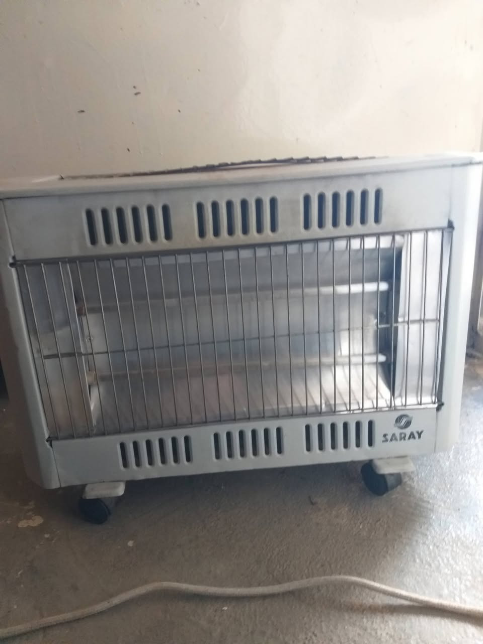 ئەم هیتەرانە بۆ فرۆشتن دانەی 6 هەزار شوێن سەیدسادق
***********
***********
