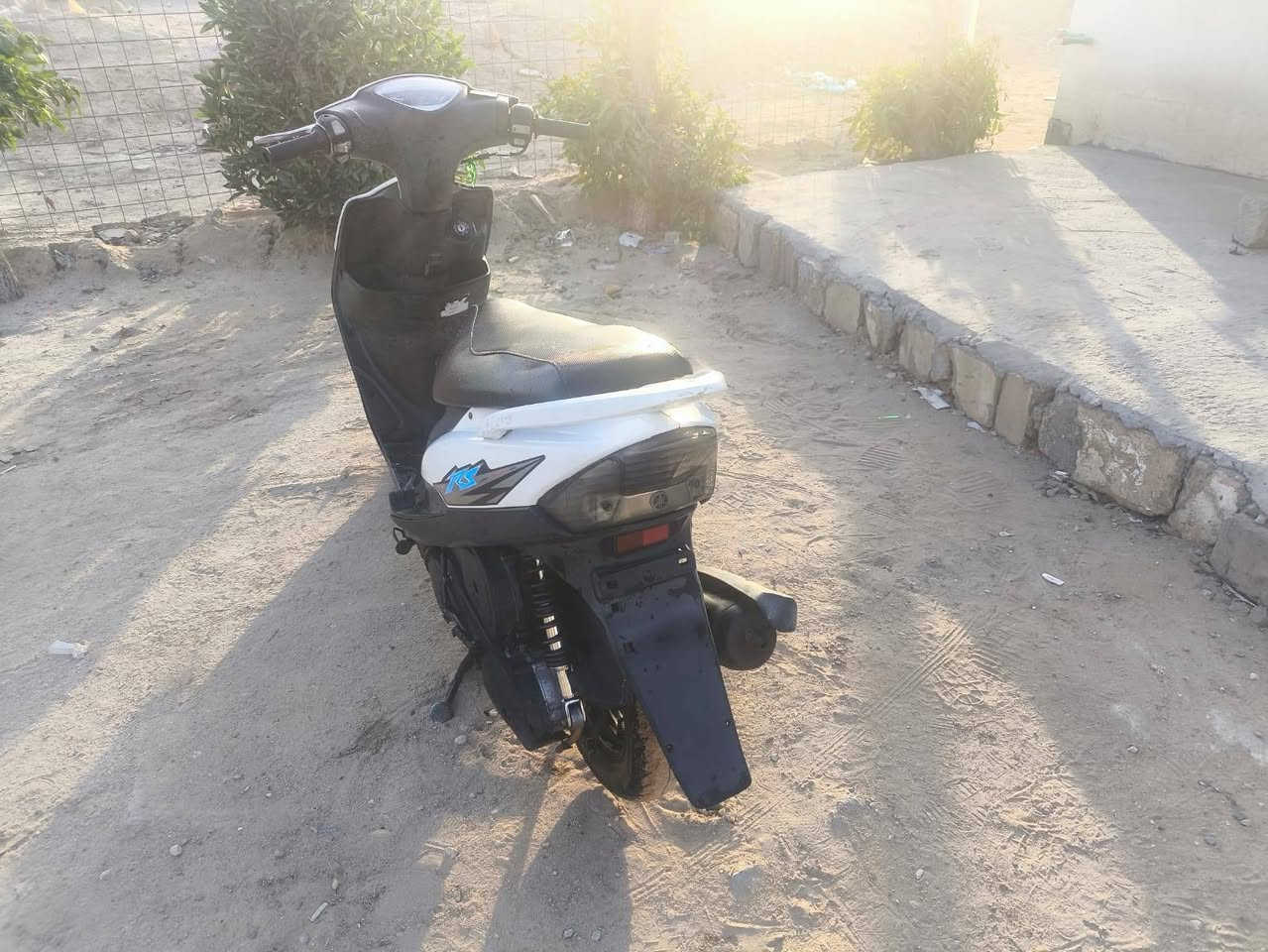 سلام عليكم.... مكلف بلنشر
دراجة ماكس عدله 🛵 للبيع
دراجة شلعه معدل كهربائيات كلهه شغاله 
دراجة جديده بلاديه 
أي نقص مابيهة
جيب مصلح وتعال افحص
العنوان كربلاء حي الغدير الاستفسار الاتصال على الرقم 📞 ***********
