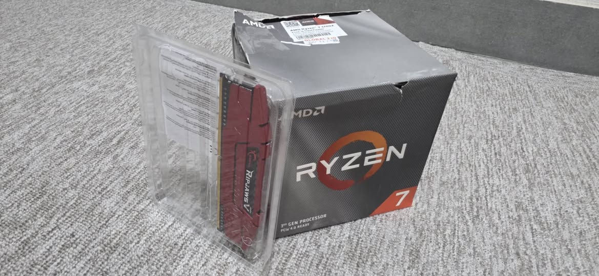 يتوفر قطع
رام 8gb قطعه واحده Gskill 3600
Cpu R7 3700x 
قطع نظيفه قيم واخذ


**إذا كنت صاحب هذا الإعلان وتريد حذفه لأي سبب، رجاءا أرسل رسالة إلى الدعم الفني**