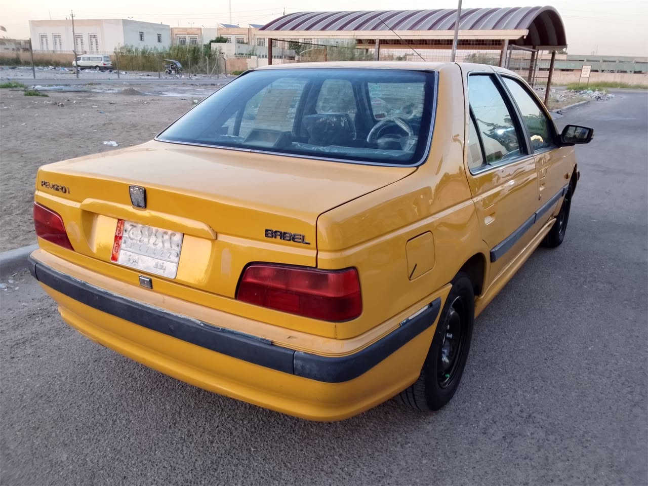 سلام عليكم بيجو بارص للبيع موديل ٢٠١٥ سياره جديده 
كير مكينه تبريد تدفئه صدر مكفولات صبغ بس بنيد
باقي مكفول هيئة غرامات مصفره مكاني بغداد البياع 
السعر ٤٣ وبيه مجال رقم هاتف ***********
