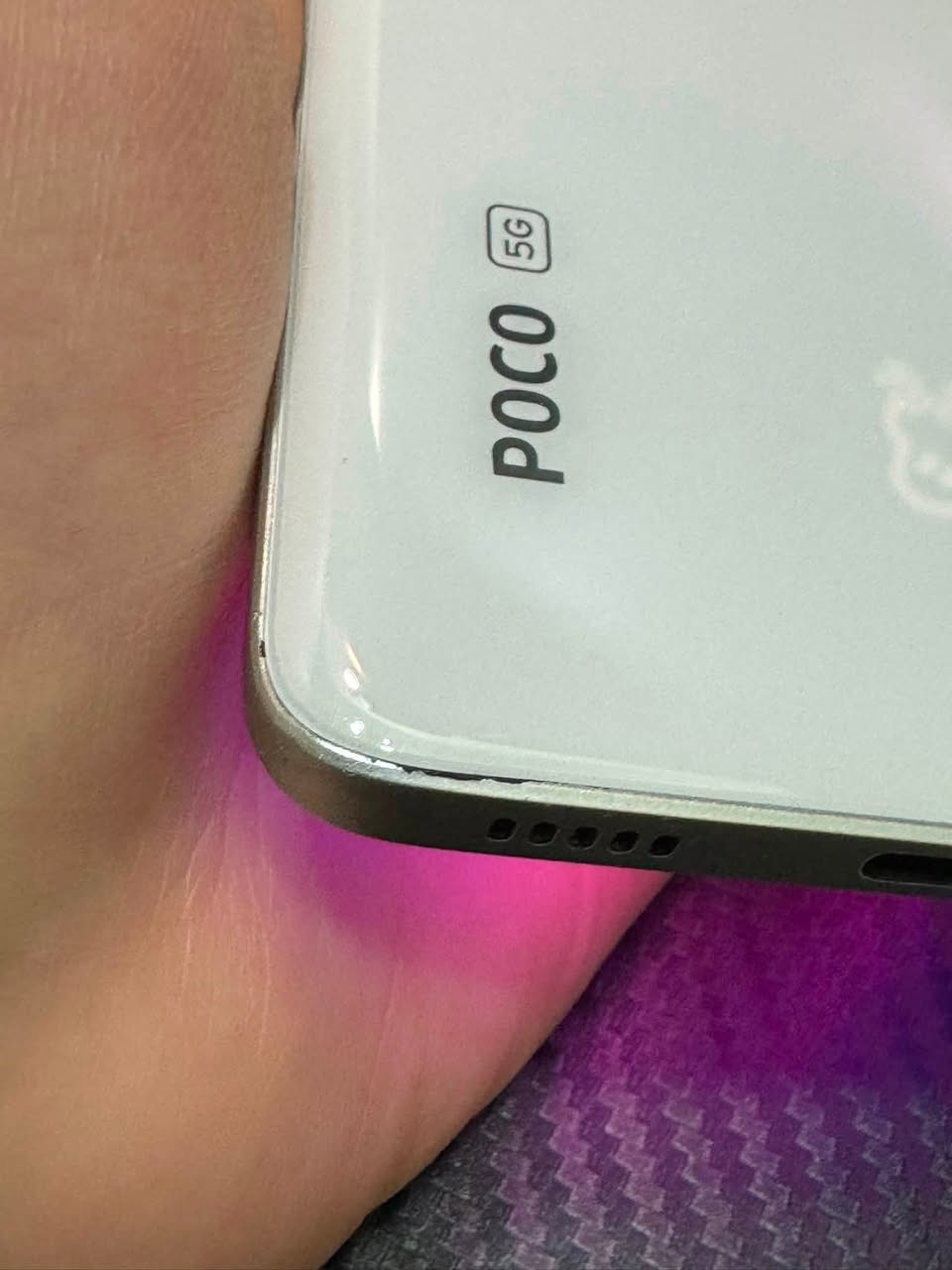Poco f5 pro للبيع
تقريبا صارله عندي سنتين نسخة عالمية وياه الكارتونه والشاحن ، الجهاز مداخل صاينة ابد تجي تفحصه وتشوف النظافة مالته ، مثل مموضح بالصور بي كرضات خفيفة اثر وكعة خفية 
موصافته:
Amoled 120hz 2k
512gb 12gb ram
Snapdragon 8+ gen 1
 5160 mah 67w
يشغل 120 فريم على اغلب الالعاب 
مكاني بغداد العامرية السعر 250 الف


**إذا كنت صاحب هذا الإعلان وتريد حذفه لأي سبب، رجاءا أرسل رسالة إلى الدعم الفني**