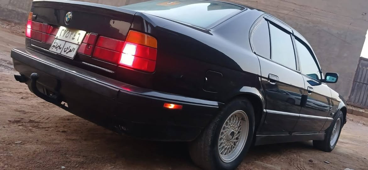 الهم صلى على محمد والً محمد🧿 

BMW 525 مسكر فانوس🥇

 1✅ كير ZF الماني جديد🆕 كير ومحرك خير من الله لاتنقيص لاتبخير 

2ويل خلية اصلي 15✅

3دعاميه إماميه M✅

4دعاميه خلفية M✅

اصل بليتة 5,525 ❄️✅

7 أربعه جام كهرباء ⚡️ 

8موديل سياره 1994اصل 🧿🤍

9رقم صدامي وسنويه باسمي😇

10تبريد ثلج ❄️ حماوه نص عدل لبي ام معروف بعد 

11غرفه جلد اسود جديد مع بطاين ابواب 🤍🤍

12ايرباكات سلميه بالدشبول وبالدركه 🎈 

13سياره بدون اي ضرر فقط ضربه خفيفه في الجاملغ الخلفي  مع صبغ جماليه💎

مو شراي لا تواعد جذب وتخليني احذف المنشور رجآ….

رقم الهاتف ☎️*********** السعر 77 وبيه مجال 
الموقع 📍بغدا
