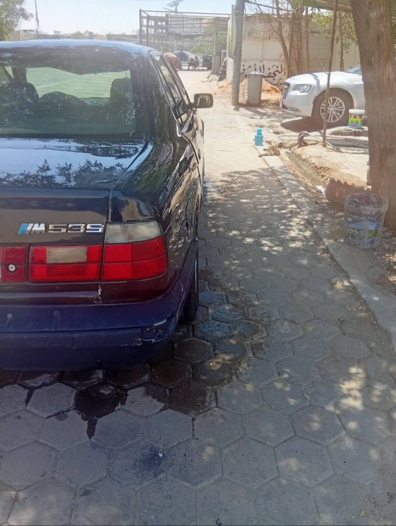 سلام عليكم شباب  BMW للبيع 
 535 
مكينه  مفتوح  
كير اوتماتيك
مديل 1994
بجم عريض
كهربائياته كله شغاله 
كشنات اسود جلد بلادي 
جام كهرباء 
دركهm
ويل خليه اصلي 
منضومه زنون جديده 
رقم ديالى نكليزي 
سعرها 36 وبيها مجال

الرقم 

***********
مكلف بل نشر النجف, العراق
