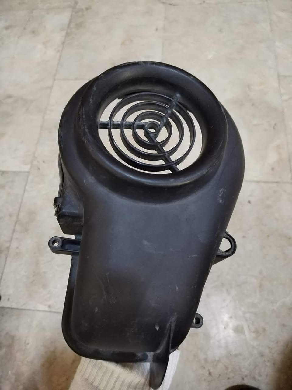 قبغ هندر نثيه وفحل رمبه
قبغ مروحه فحل رمبه
كفر لايت رمبه
قيم واخذ
بغداد حي الاعلام شارع البداله
 لايوجد توصيل 
***********
