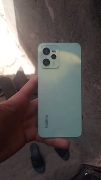 من رخصت صاحب لكروب المحترم تليفون لبيعrealme C35سعر 100بي بس كامرة لخل...