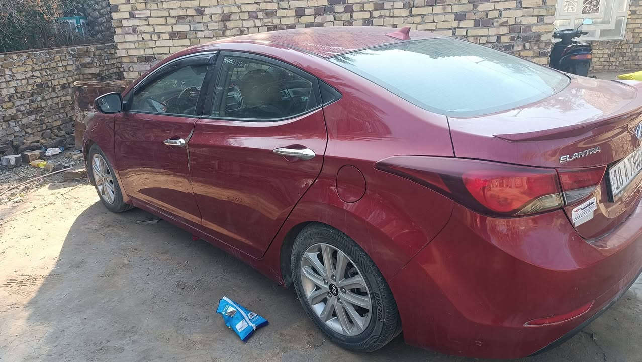 سلام عليكم انتره امريكي مديل 15ضربته جاملغ وبنيد مصلحات نفسهن بسمنه السعر 110$ وبيه مجال  رقم  ***********
