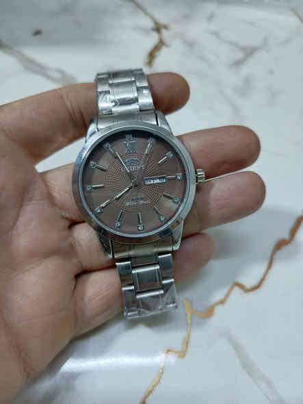 خلي سعرك وبلعافيه 
واتساب   ***********
