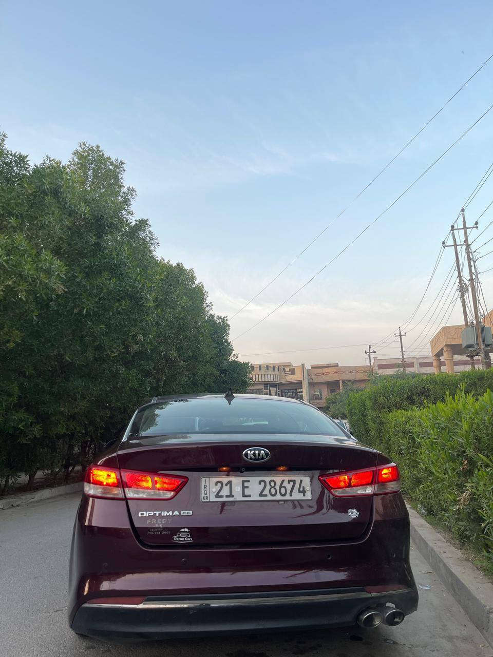 كيا اوبتما وارد امريكي موديل 2016رقم سليمانية باسمي سنويه ل٢٠٢٩ ماشية ١٢٥ حادثها باب سايق وجاملغ خلفي صبغ بدون دواخل بدون ايرباك محرك ٢٤٠٠ مجفت جديد ع ايدي كله اصلي سيارة جاهزة السعر ١٢٢ وبيها مجال بسيط بغداد حي الحسين ت *********** بغداد, العراق
