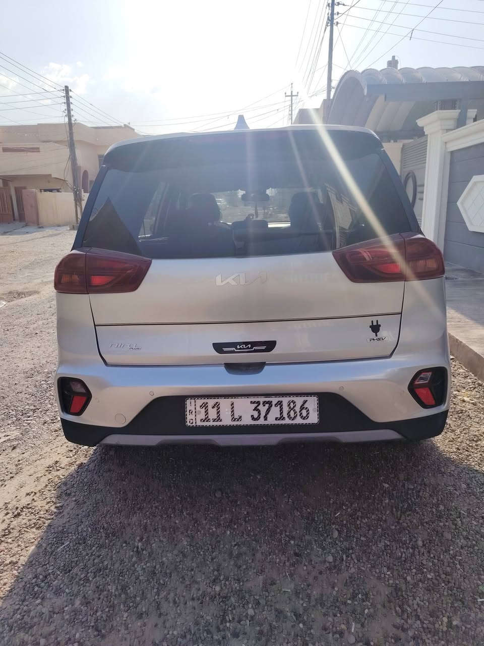 كيا نيرو  هايبرد 

موديل  2024 خليجيه 

رقم بغداد انكليزي سنويه وهزه جديده شرط التحويل 

مكينه 1600.  مكفوله 

كير اوتوماتيك مكفول 

تخم تاير جديد  

غرفتها جديده 

كهربائيات كلها شغاله 
سنتر لك 

مري قلاب  

اشاره ترحيب.  

 
3.بصمات. بيبان.  وتشغيل.  

تبريد ثلج  

صدر امامي وخلفي مضبوطات 

تحكمات ستيرن 

بيها هواي مواصفات  

صبغ بيها قطعتين      وتبديل قطعتين       بدون دواخل 

__________________________________________________

السعر.      135.وبيها مجال بسيط.  

العنوان.  سامراء  

***********

