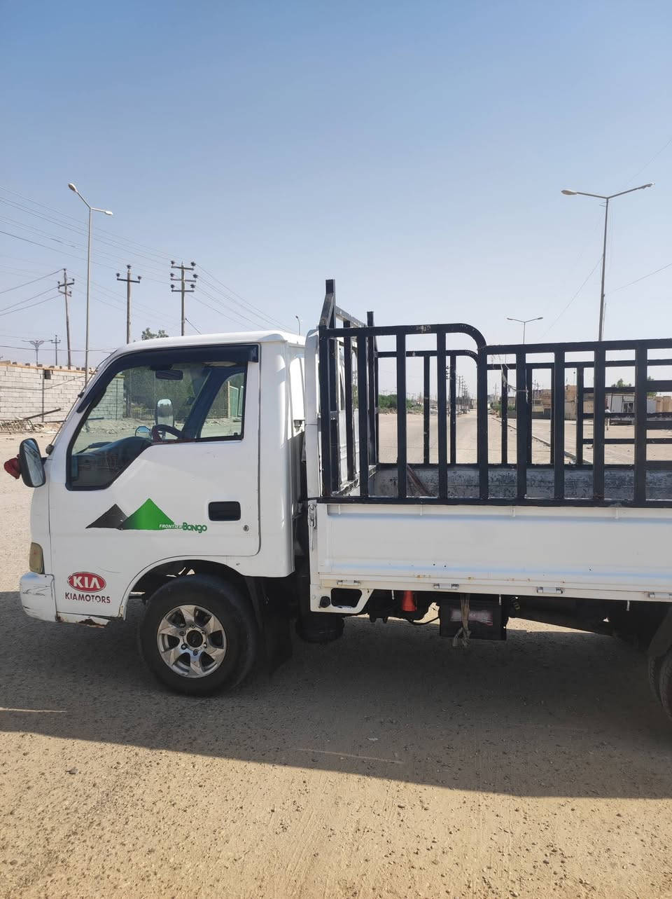 كيا فونتيره للبيع مديل 2000
رقم بغداد سنويه ل ٣٠ تنتهي مشروع وطني 

جاهزه من كلشي كهربائيات كلهه شغاله مكان ذي قار

السعر ٥٥ وبيها مجال بسمي لسياره 

***********
