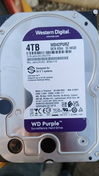 هاردات للبيع اخو الجديد 07722746227 بغداد