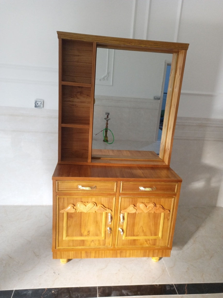 السلام عليكم
غرفه صاج حسب الطلب بدون زاويه 
قياس الكنتور
الارتفاع ٢٧٠ سم
الطول ٣٥٠ سم
العرض ٦١ سم استندر
قياس السرير
الطول ٢ متر
العرض ١٨٠ سم
السعر  مليون و500 
موقعنا جلولاء سوق السبت 
*********** ابو كرار 
ملاحظه نشتغل حسب الطلب والقياس
