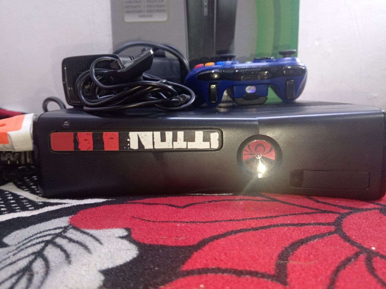 السلام عليكم اكس بوكس 360 مستعمل بس نضيف مثل ماتشوفون بالصورة  وملحقاته كاملة والعابه حلوه اهمها GTA5 وفورزا وفيفا 19 وبيس وبي بعد العاب

السعر 110 الف وبي مجال
مكاني بغداد حي اور 
يوجد توصيل للمناطق القريبة
 على حي اور للتواصل خاص


**إذا كنت صاحب هذا الإعلان وتريد حذفه لأي سبب، رجاءا أرسل رسالة إلى الدعم الفني**