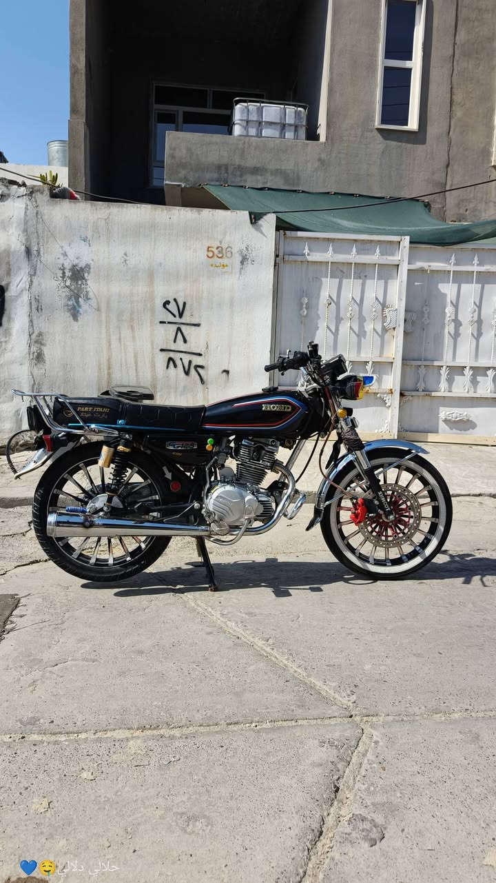 لل بيع مكينا 250 كبس من برغي لل برغي ول سعر خاص ***********
