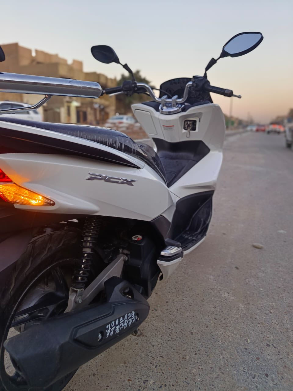 سلام عليكم بيس اكس جيل الثاني ياباني مكينه150ماشيه24 دراجه شلعه معدل حلوه حسات كهربيات كله شغال سعر1750 عنوان مدينه الصدر رقم. ***********
