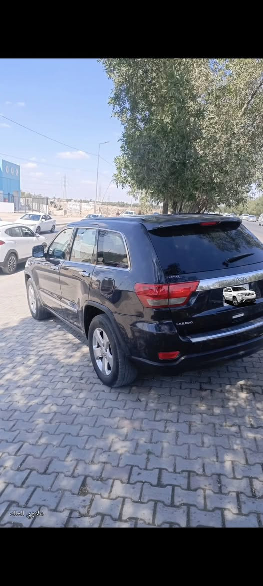 بسم الله الرحمان الرحيم 🪬

🔺جيب لاريدو 2013
🔺لون حبري مميز💙
🔺مكينه 3600المرغوب
🔺مكينه جديد
🔺كير جديد
🔺صدر أمامي+خلفي جديد
🔺تخم تاير
🔺كروز سرعه
🔺كشنات مخمل
🔺تحكم استيرن عن بعد
🔺بيها صبغ 4قطع واحده كلير فقط فقط 
ملاحضه السياره طابه كلين تايتل بدوت ضربه
🔺شاشه اندرويد
🔺تبريد قطعتين ثلج🥶
🔺تتدفئه 🥵
🔺رقم بغداد مشروع وطني تحويل مباشر
🔺سعر 145وبيها مجال
🔺مكان بغداد الغزاليه
السياره عليها نامو سيراميك وبالحقيقه احله من الصور
🔺رقم الهاتف 📱

🔺***********
🔺***********
