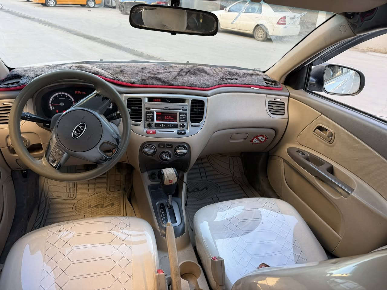 السلام عليكم كيا ريو مديل 2011 ضرر بوند وجاملغ مدلين اصلي وجاملغ صبغ يعني ثلاث قطع سياره جديده تحكم ستيرن مري كهرب اشاير بل مري محرك 16 مكينه وكير شرط سنويه ورقم وهزه جديد رقم أربيل سعر 105 بيها مجال شراي اتصل ***********
