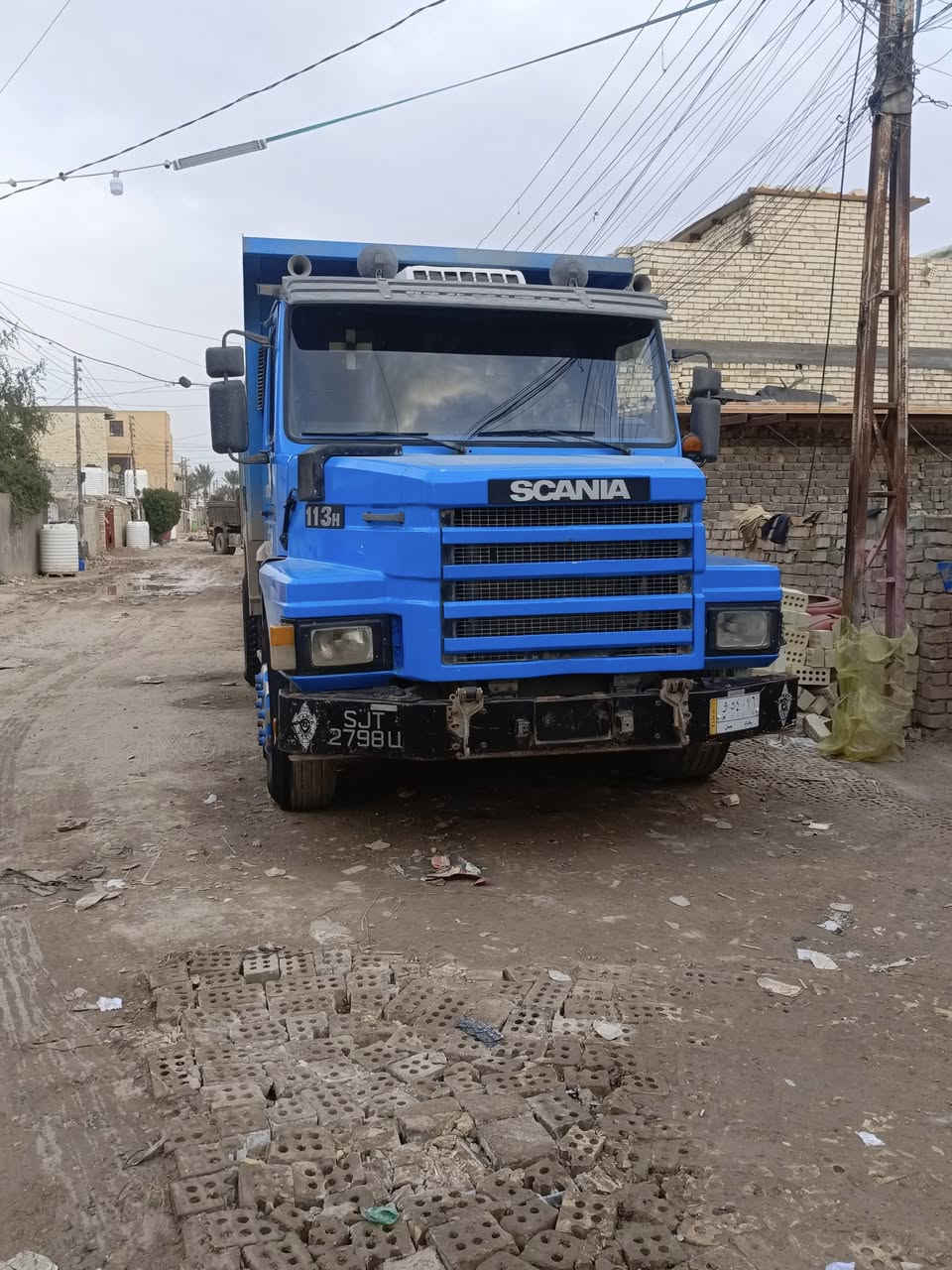 سلام عليكم سكانية البيع مديل 82 محدثة 113 مكينة 12 ونص لا صرف ولا بخار سيارة تخم تاير كير 5ب5 شاصي مكفول تحويل ثاني يوم رقم  بغداد سنوية مجددة ال 2027  الاستفسار أكثر تصال على رقم ***********
