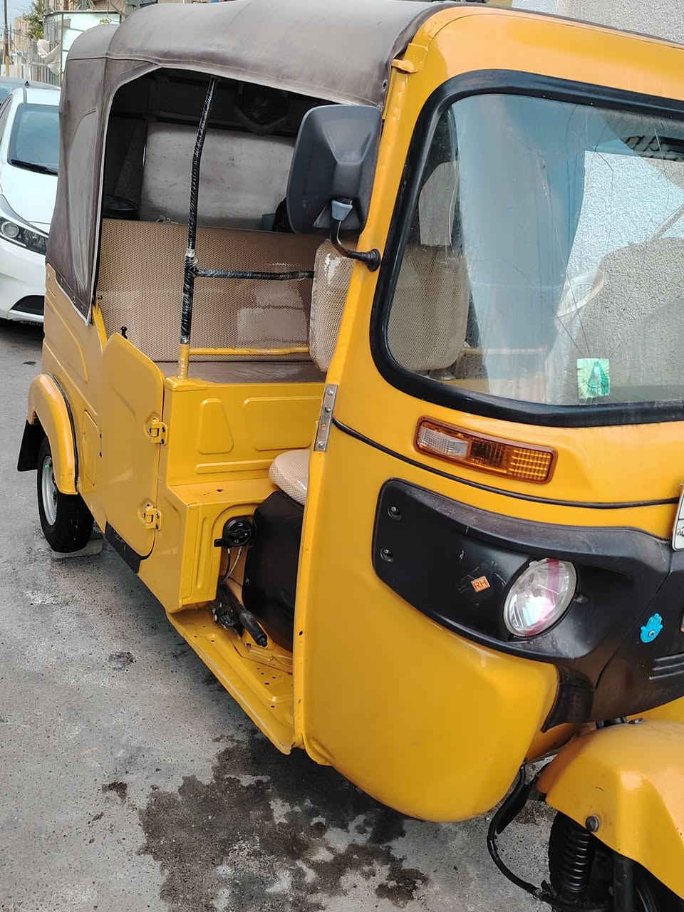 السلام عليكم تكتك لبيع ٢٢ كفاله عامه ***********
