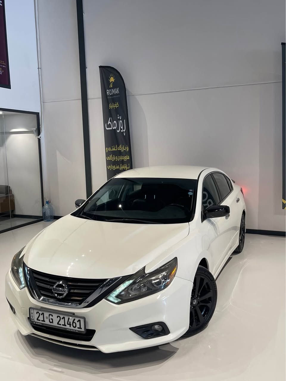 نیسان ئاڵتیمای ٢٠١٧ مواصفات SR
سەیارەکە پێش و پشتی کەپسە - ئێرباگی نەتەقیوە
ماوەی ڕۆشتنەکەی ٦١،٠٠٠ مایل ڕۆشتووە 
تەنها نیو چاملوخی دواوەی سایەق بۆیاخە 
لەگەڵ شوختێک بە دەرگای دوای سەکنەوە 
گێڕ و مەکینە بەشەرت - صەوت و بوخار هەمووی بەشەرت
سەنەوی.و ڕەقەمی تازەیە تەحویل و غرامە بەشەرت

1N4AL3AP2HC245696

0770 190 2290 
0750 122 0523 

نیسان التیما مودیل ٢٠١٧ مواصفات SR
بجم کبس - بدون ارباک 
ماشیە ٦١.٠٠٠ میل - کیر مکینە بشرط 
بس نص جاملخ خلفی سکن صبوغ
سنویە رقم جدید - تحویل غرامە بشرط
***********
*********** السليمانية, العراق
