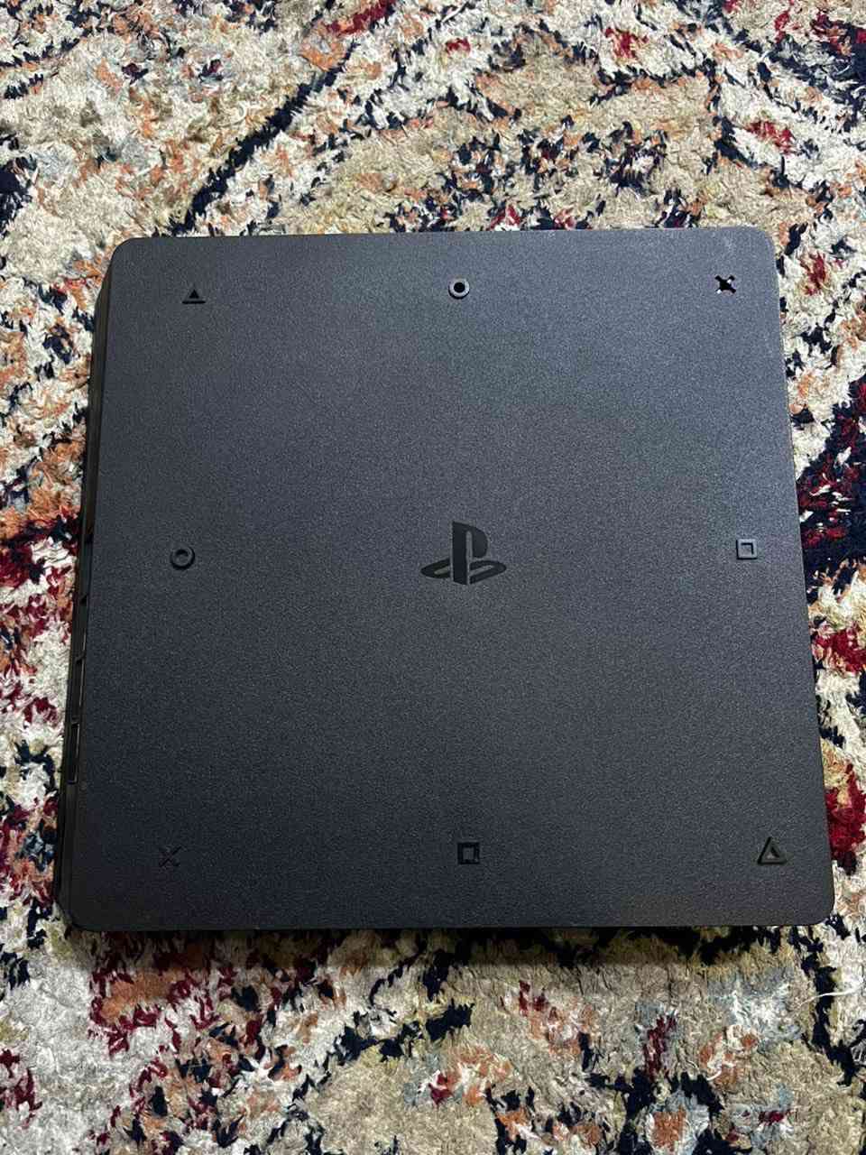 بلي 4 سلم تحديث 13
الذاكره واحد تيره
جهاز جديد غير مفتوح نهاىيا
جوستك عدد ٢
واربع اقراص وسماعه رأس
السعر ٢٥٠ لتواصل واتساب ***********
