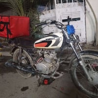 دراجه ايراني موديل ٢٢ فقط هندر بدون اوراق اكفلك سرقه مكينه نضيفه السعر...