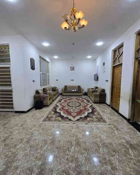 ّ🔴اعلان رقم 133
مطلوب اسكان 60 مليون
#بيت_220_متر_الفلاحيه_حي_الامام_الرضا_قرب_اسواق_النخيل
الوجه 11
النزال 20
عرض الشارع 10

🛑 ط1 
غرفتين وم ،صاله ،استقبال ،مطبخ ، مجموعه عدد 2 
 🛑ط2
اربع غرف نوم + هول وصحيات 
ملاحظه الطابق الثاني نقص بياض او ارضيه غرفتين 
غرفتين الصاله فقط بياض

السعر : علق (تم)

 ملاحظه 🛑 مطلوب 60مليون 
التسديد الشهري 331
🍁🍁🍁🍁🍁🍁🍁🍁🍁🍁
للاستفسار او الاتصال على الأرقام التالية
 
المكتب :📞📞   ***********
🍁🍁🍁🍁🍁🍁🍁🍁🍁🍁
عنوان مكتبنا : 🏦#الكوت_الفلاحية_قرب_صيدلية_كربلاء
