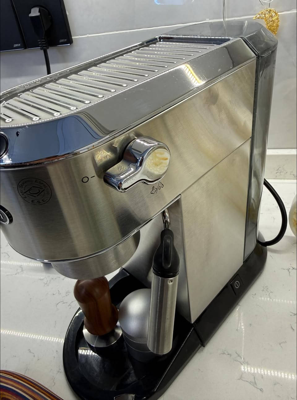 ديلونكي ديدكا للبيع للاستفسار خاص مناسب جدا


**إذا كنت صاحب هذا الإعلان وتريد حذفه لأي سبب، رجاءا أرسل رسالة إلى الدعم الفني**