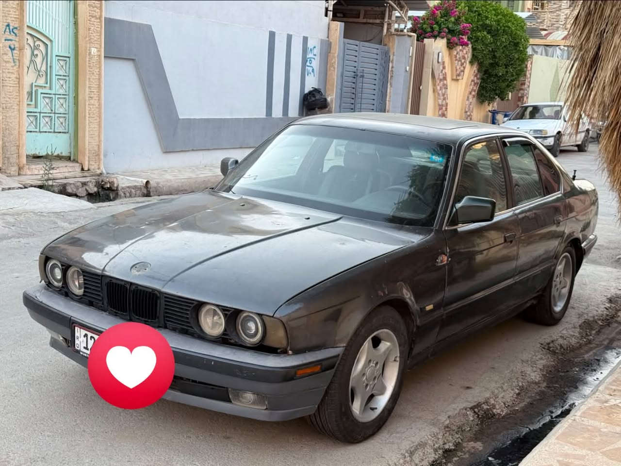 السلام عليكم بي ام للبيع او مراوس حسب القناعة موديل 1989مكينة 525فل 
كير اوتو رقم نينوى دولي باسمي
عنوان موصل
***********

