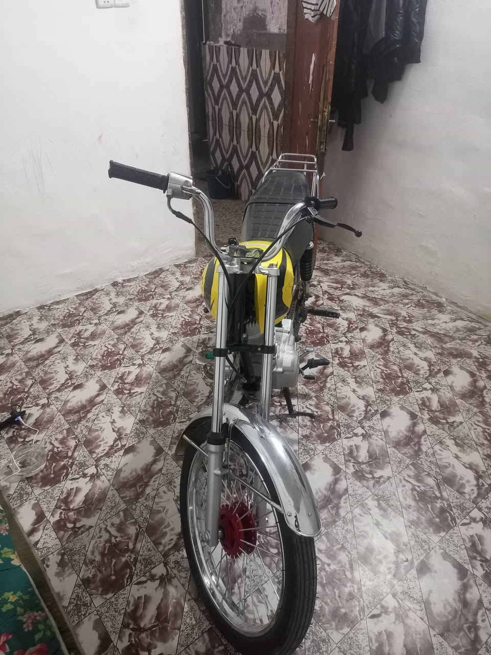 ناما 23 شلامجه ادوات مكينه ناعمه تخبل 
مكان بصره 600 وبيه مجال للشراي 
*********** متواجد واتساب مكاني بصره
