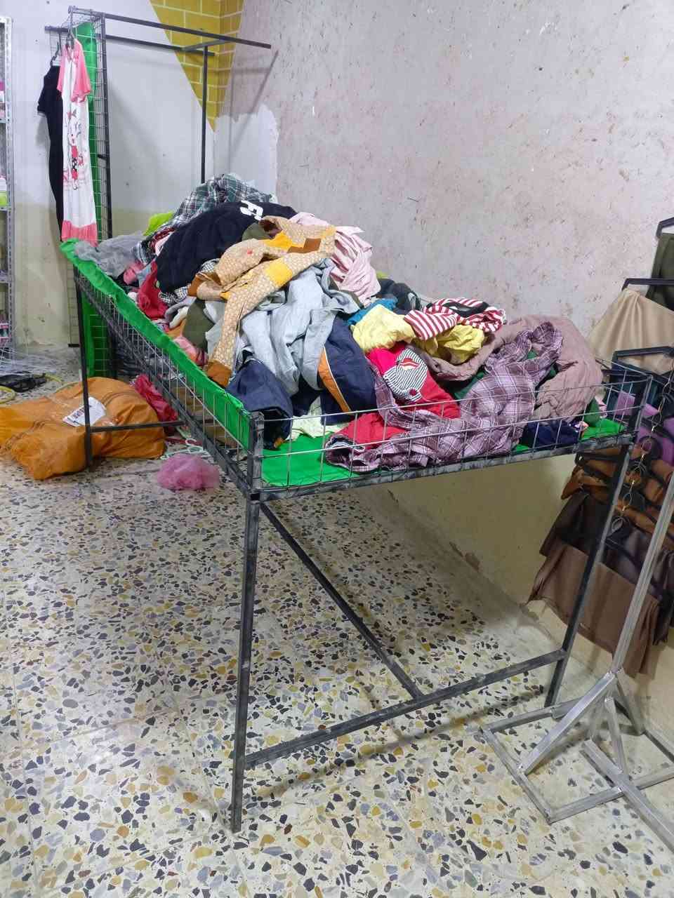 استان ملابس العدد 3 الواحد ب50
استان يتعلك بالحايط العد 3 الواحد 35 
جربايه عرض ملابس السعر 65


**إذا كنت صاحب هذا الإعلان وتريد حذفه لأي سبب، رجاءا أرسل رسالة إلى الدعم الفني**