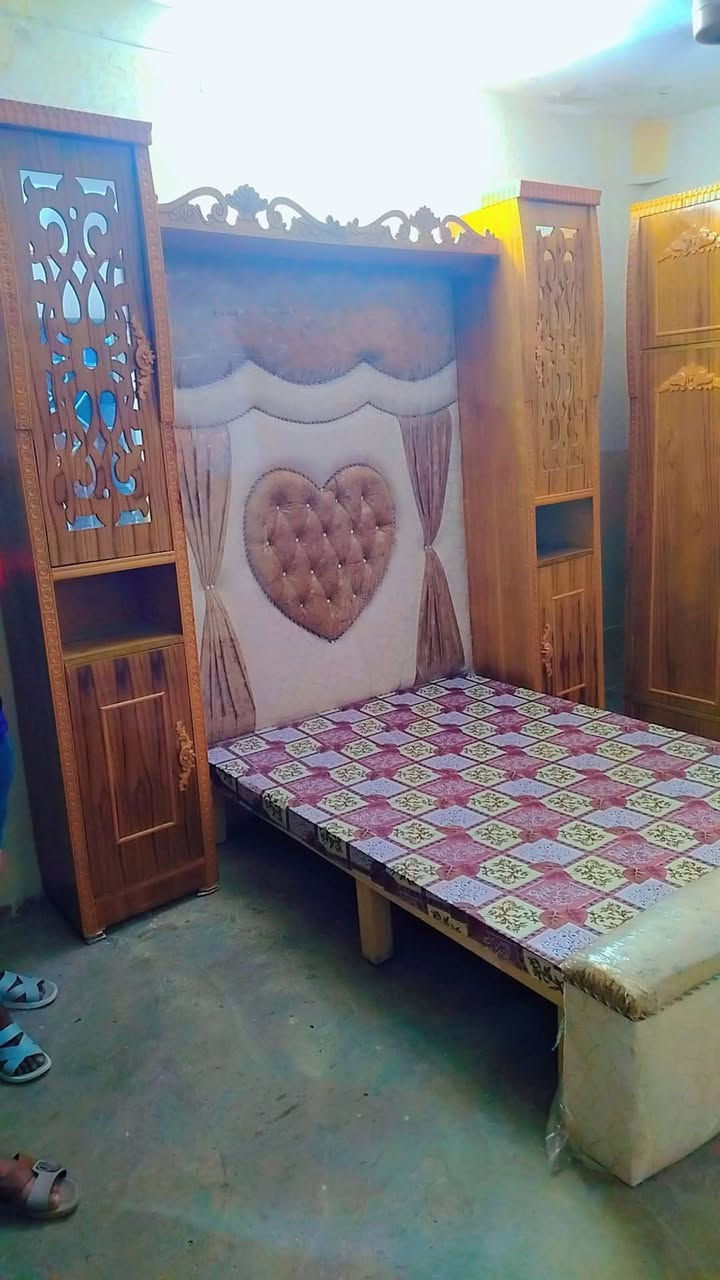 معمل ما شاءلله 
تم تجهيز قرفة خمس ابواب ملحق النمرود قرية مشيرفة خشب صاج داخل خارج خمس ملم دوشمة حسب الطلب مع ضمان الجودة بأسعار منأسبة جداً يوسف سالم ال عويد الف مبروك شأيفين الخير للستفسار اتصل واتس ***********
