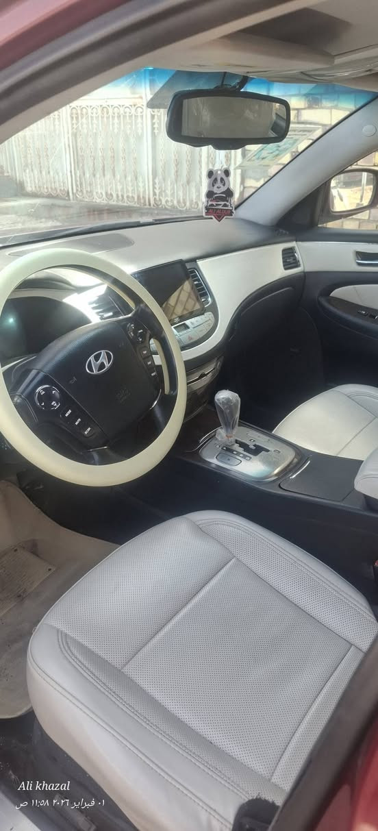 جينسس موديل 2009 السياره جاهزه حداده مكينه كير جدد بيها مكانات صبغ بدون معجون سنويه لل29 سعر 110 وبيها مجال للاستفسار
***********
