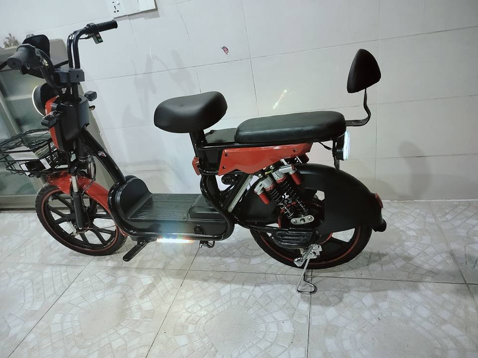 مانتۆڕ شەحن ٥ پاتری حەجم ۲۰ هەمو شتی بە شەرتە نرخی ۲٦۰ هەزار ناونیشان هەولێر
*********** أربيل, العراق
