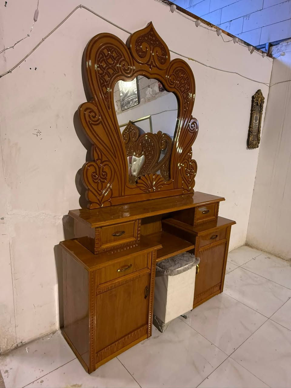 غرفه صاج داخل خارج ٤ ملم
السعر ٩٥٠ ٩٠٠ قفل 
شد نقل داخل بغداد مجاني 
نضافه ٩٠ 
غرفه ضخمه حلوه


**إذا كنت صاحب هذا الإعلان وتريد حذفه لأي سبب، رجاءا أرسل رسالة إلى الدعم الفني**