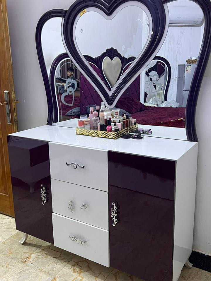 غرفة للبيع اضرار الغرفة يراد سجة للكنتور  ب350 وبيها مجال الشراي يتصل على الرقم
‭0777 062 4138‬
