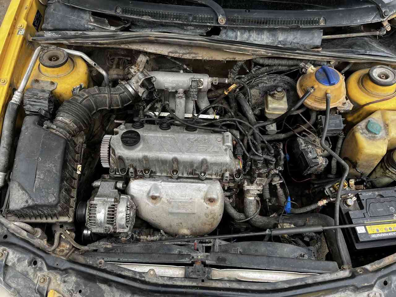 سلام عليكم  شيري للبيع كير مكينه خير من الله بلاديه السياره  موديل2010تحويل ثاني يوم السعر 30وبيها مجال مكان لسياره بغداد *********** هيئه غرامات مصفره سياره
