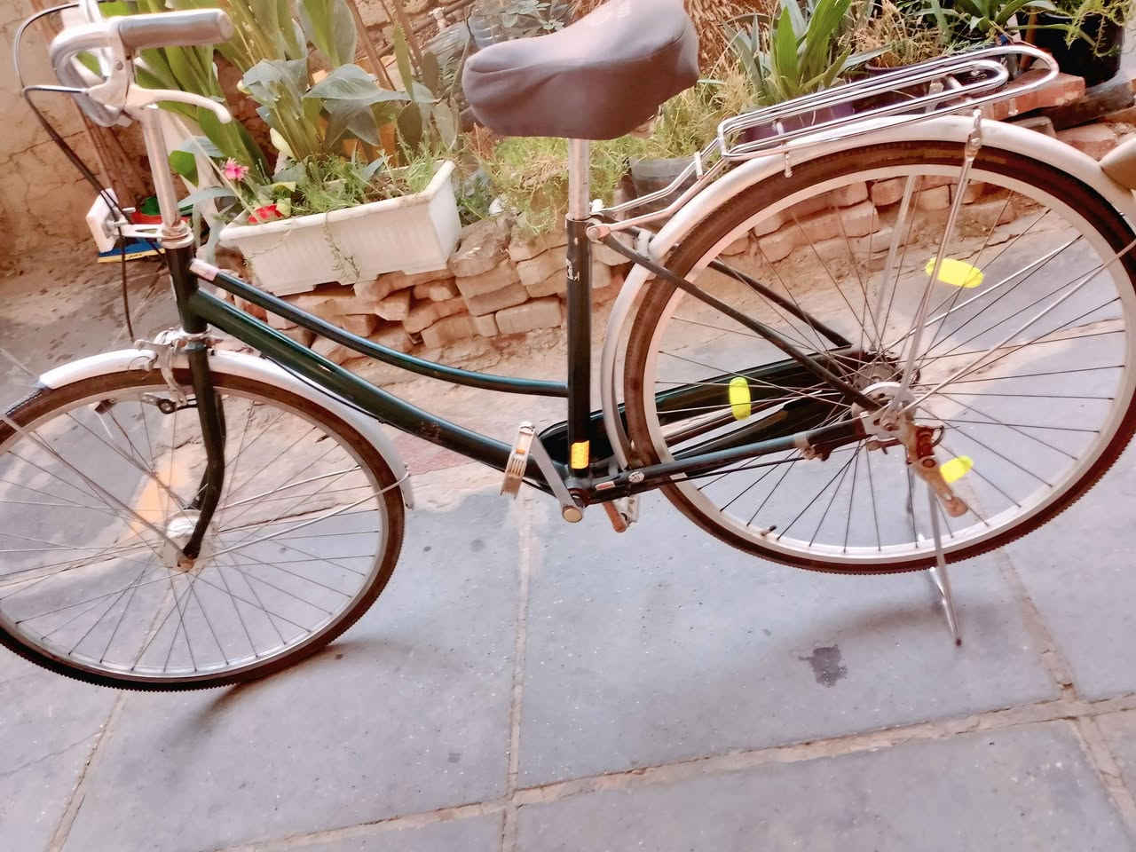 السلام عليكم باسكل للبيع نظيف مابي شي
السعر 80 وبي مجال.


**إذا كنت صاحب هذا الإعلان وتريد حذفه لأي سبب، رجاءا أرسل رسالة إلى الدعم الفني**