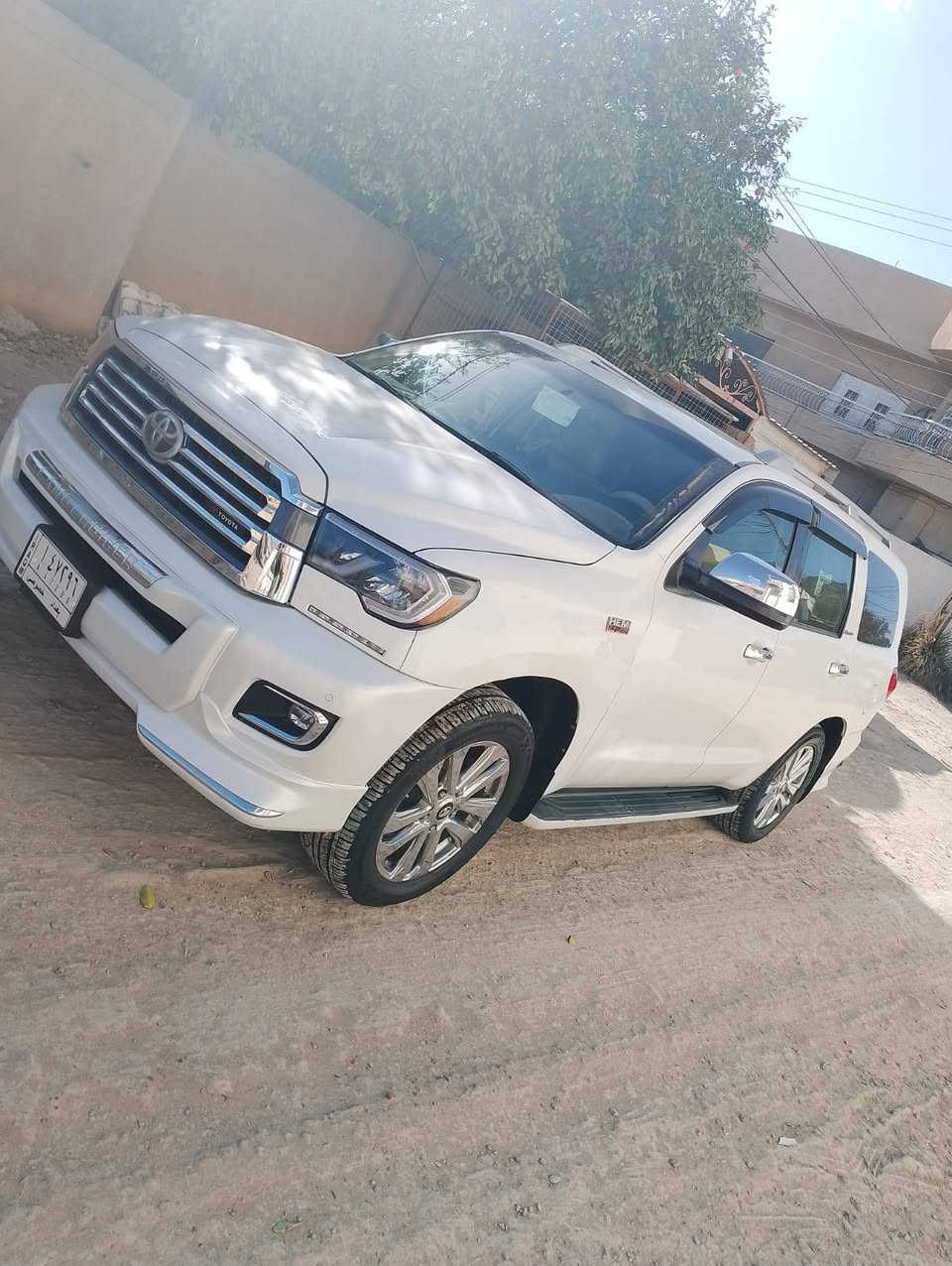 سلام عليكم سيكويا موديل 2009سيارة بيه صبغ اربع قطع بدون ضربة قوية فول مواصفات ابلاتينيوم  سيارة منظومة غازرقم بغداد بسمي تحويل مباشر سعرها 165 ***********
