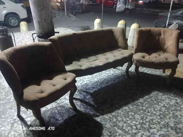 تخم للبيع سعر مناسب زانه الصلي نضيف ***********
