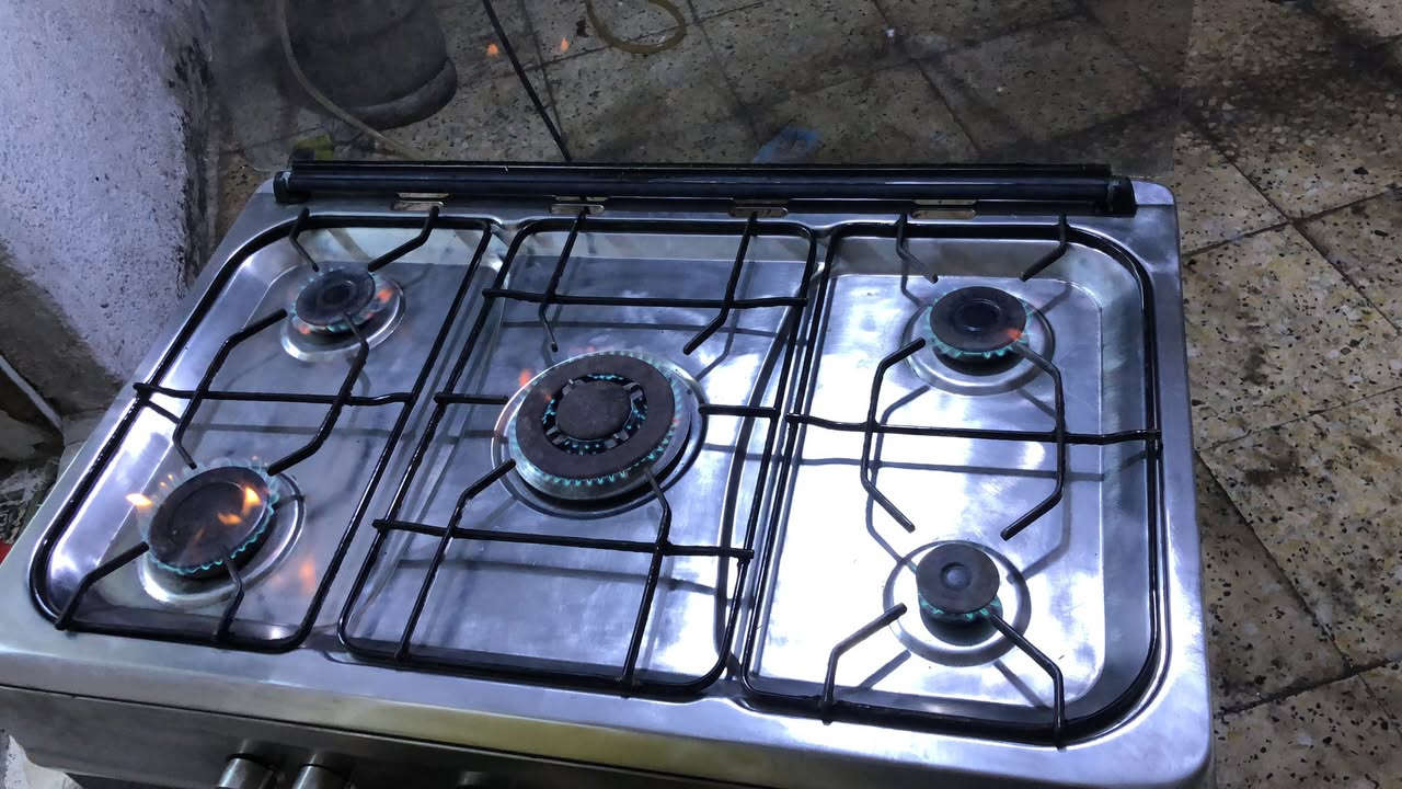 سلام عليكم طباخ 5 عيون تركي نظافه 95‎%‎ السعره 150 للأستفسار *********** مكاني بغداد الجديدة
