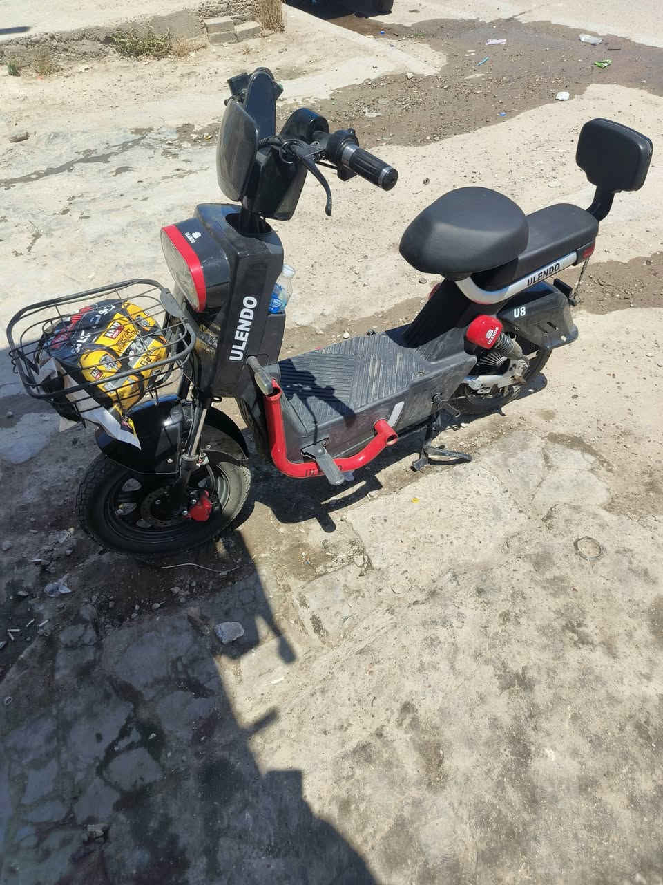 سلام عليكم دراجه لبيع السعر 400 وبيه مجال قليل الدراجه 🔋⚡شحن سرعته 99 العنوان البياع شرطه الخامسه غير متواجد عل فيس ***********

