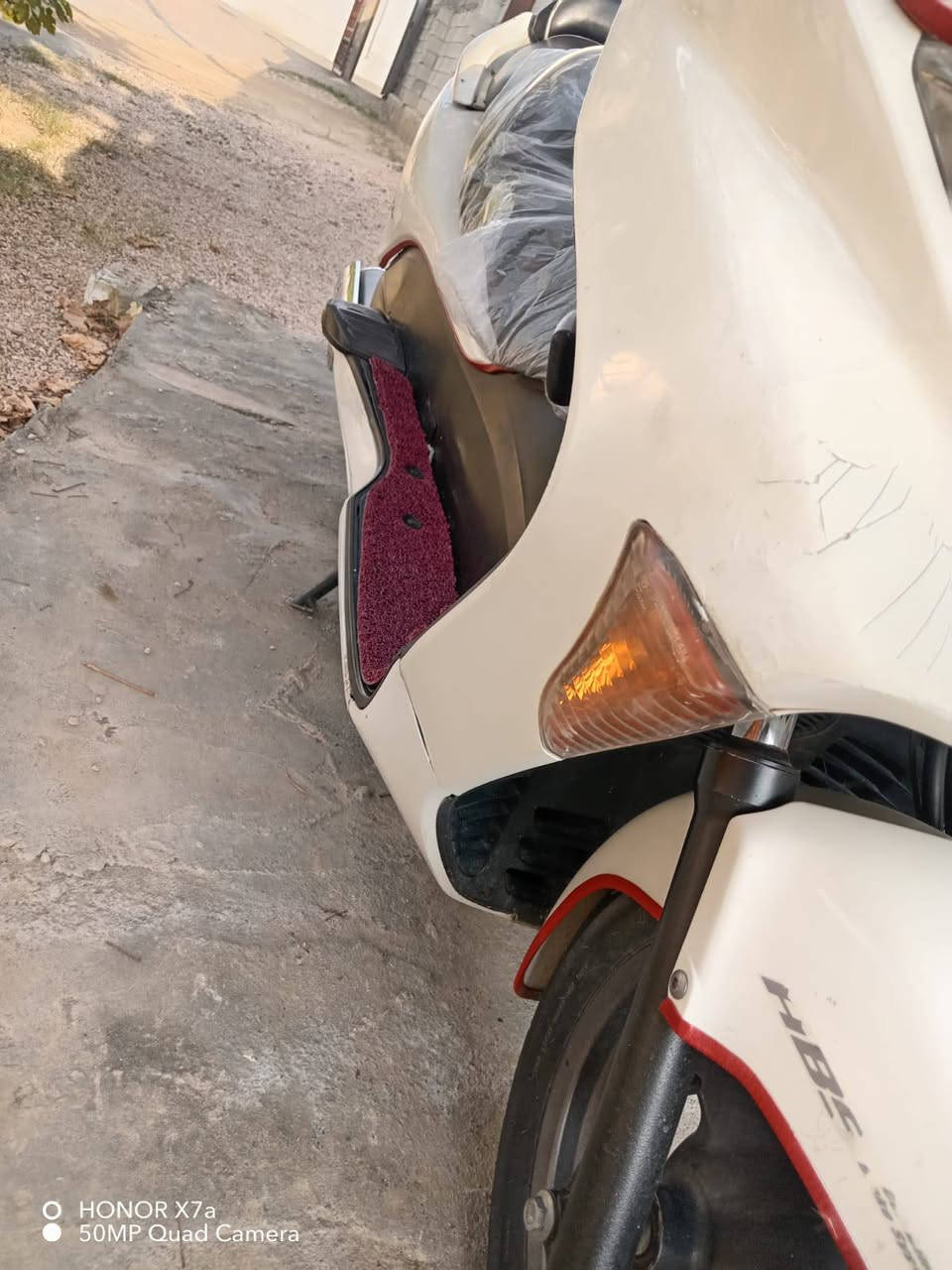 سلام عليكم من رخصه صاحب المجموعه فورزه 0/8 بلادي سعرها 800 مكاني الانبار الرمادي تواصل ع هاذ الرقم /***********/***********
