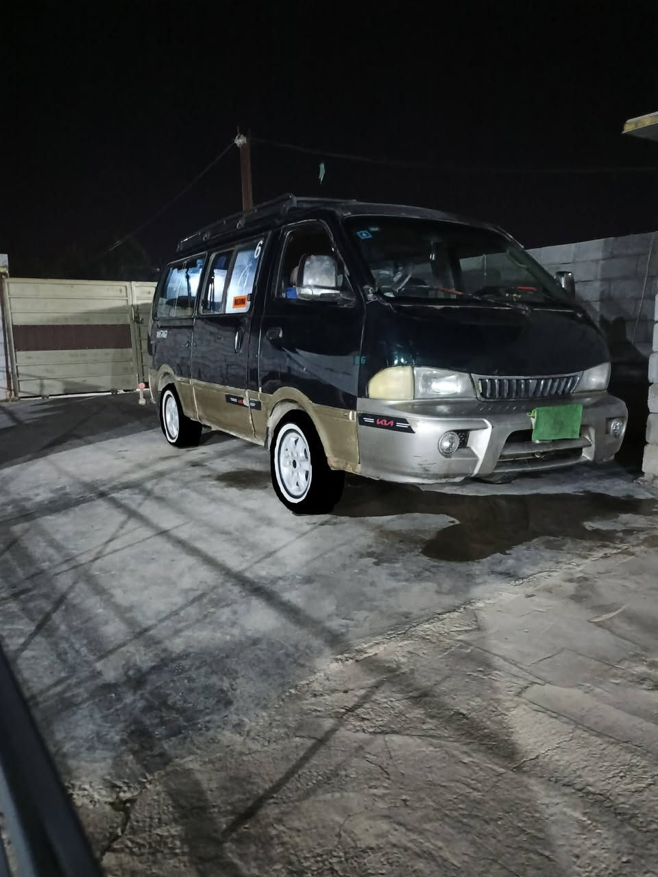 سلام عليكم البيع بريجو موديل 96 سنويه 28 سياره كفاله بس جنطه موزينه سعره 70وبيه مجال  رقم الهاتف ***********
