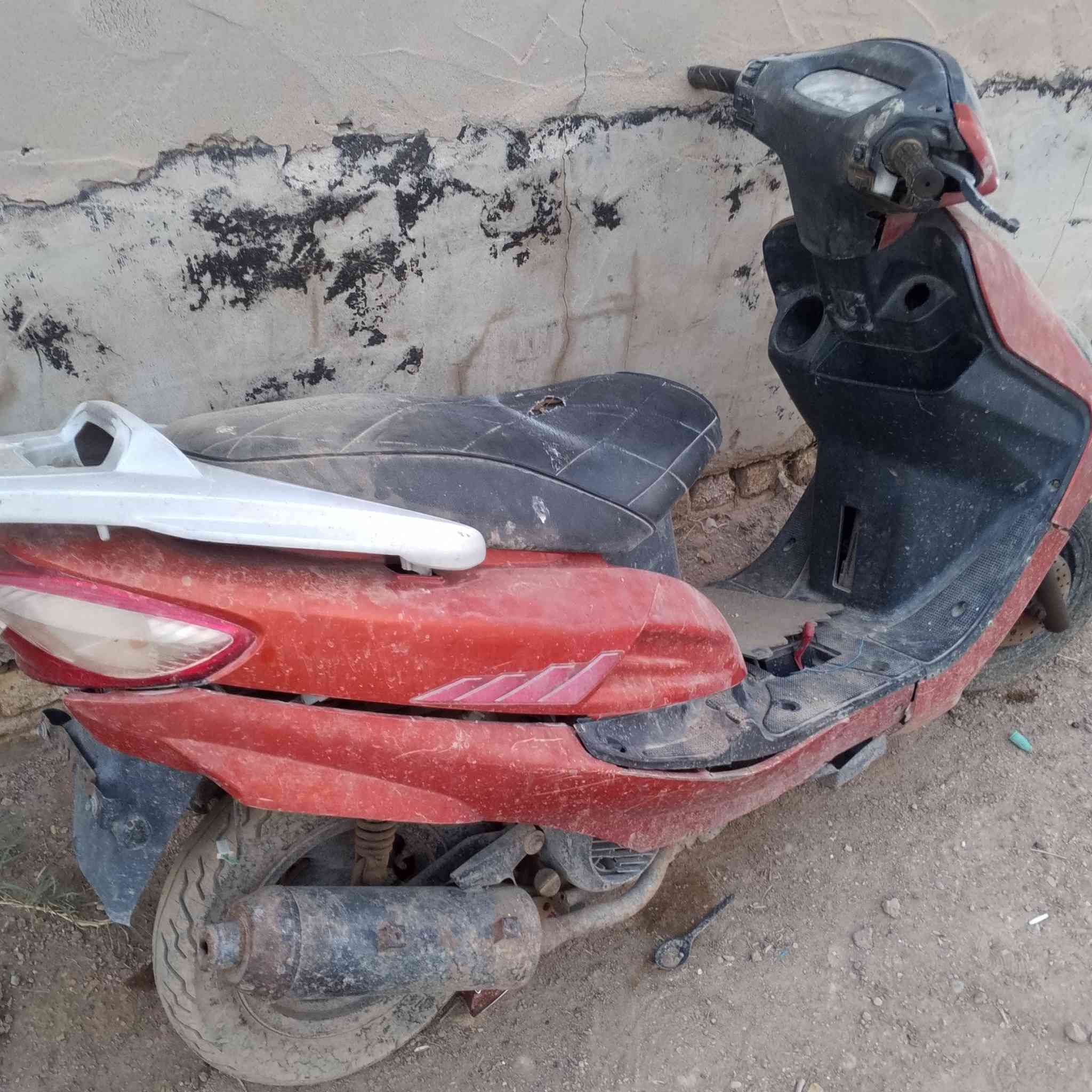 عطلات بسيطه للبيع ***********
