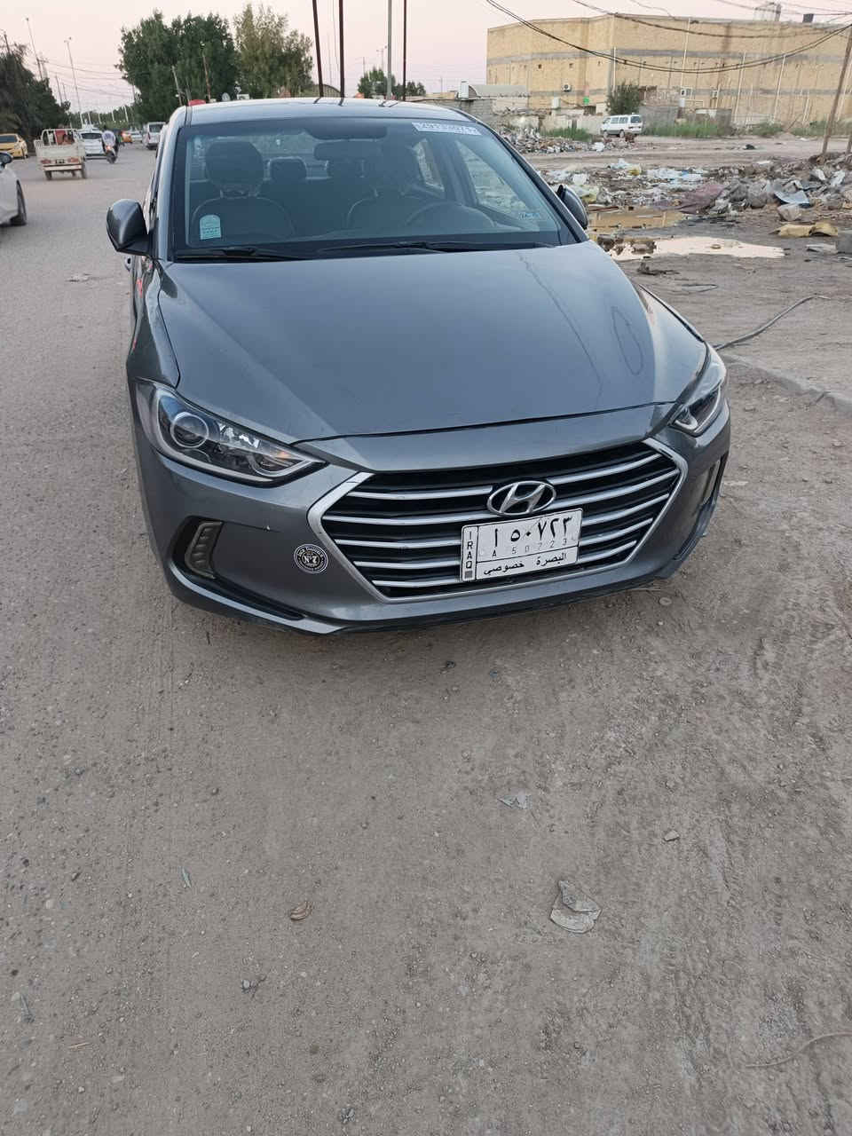 سلام عليكم سياره مديل 2017خليجي مكان الناصريه المركز تبديل بنيد صبغ مقدمه الجاملغ الامامي وصبغ منتصف الدوسه مقدمه الباب الخلفي الجهه رقم تلفوون ***********
