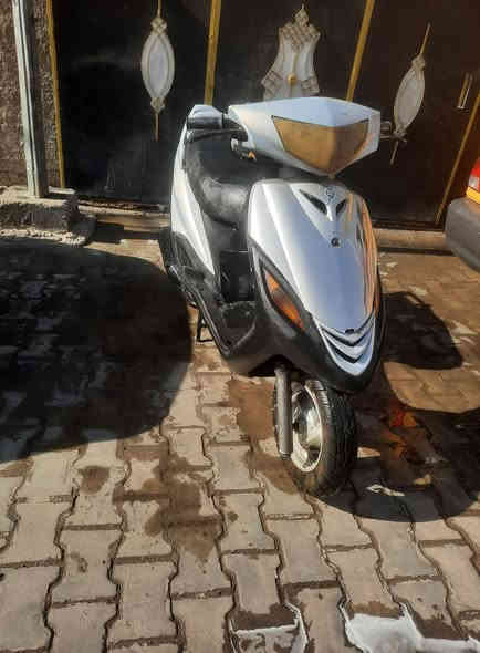 ماكس 140 شغاله وخير من الله نقصها جبنه تنضح دهن وباتري  ابيع هل موجود السعر 275 مكاني بغداد حي القاهره
***********
